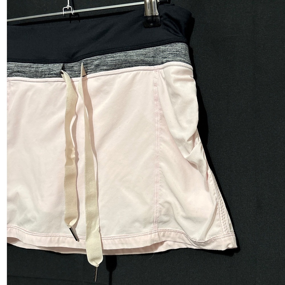 Lululemon Pink Athletic Skort Size 4 Tennis Running Skirt with Liner CA35801 - Picture 3 of 11